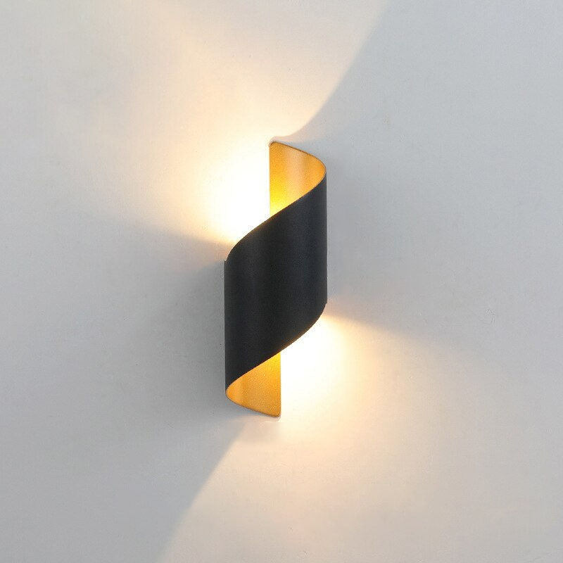 Modern Curl Twisted LED Wall Light